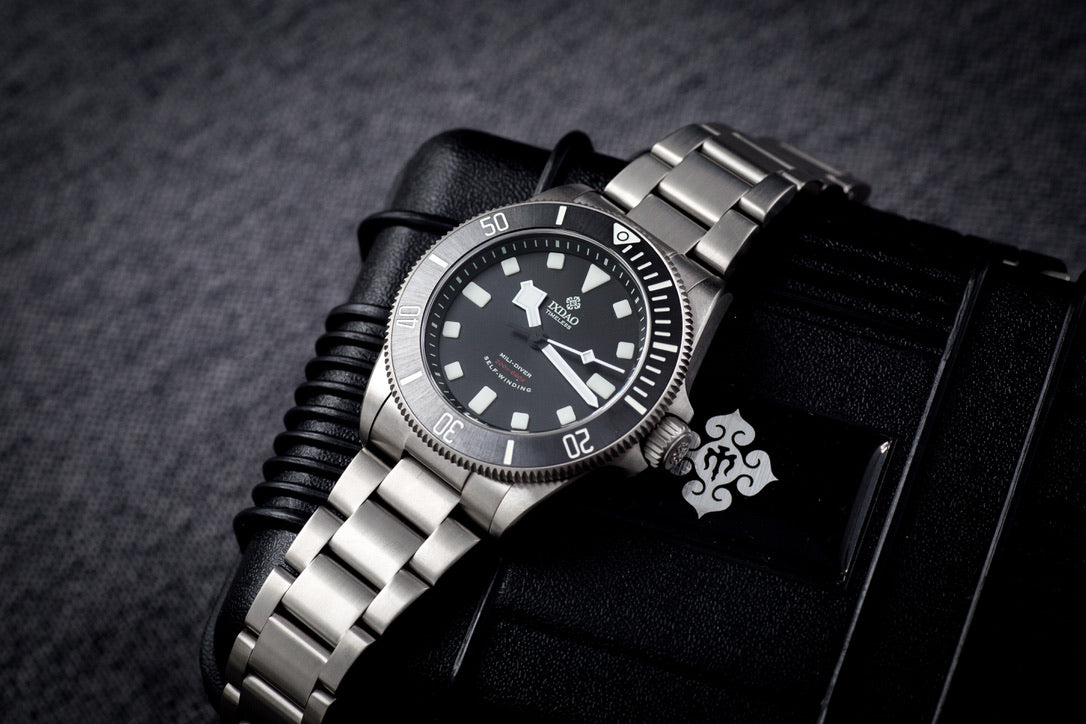 X02T Titanium 39