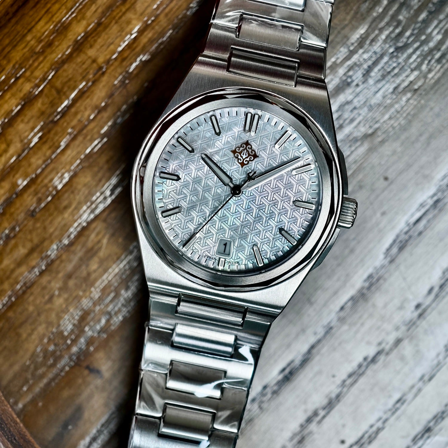 マリモ！ IXDAO Warrior Automatic Integrated Bracelet Watch | Miyota 9015
