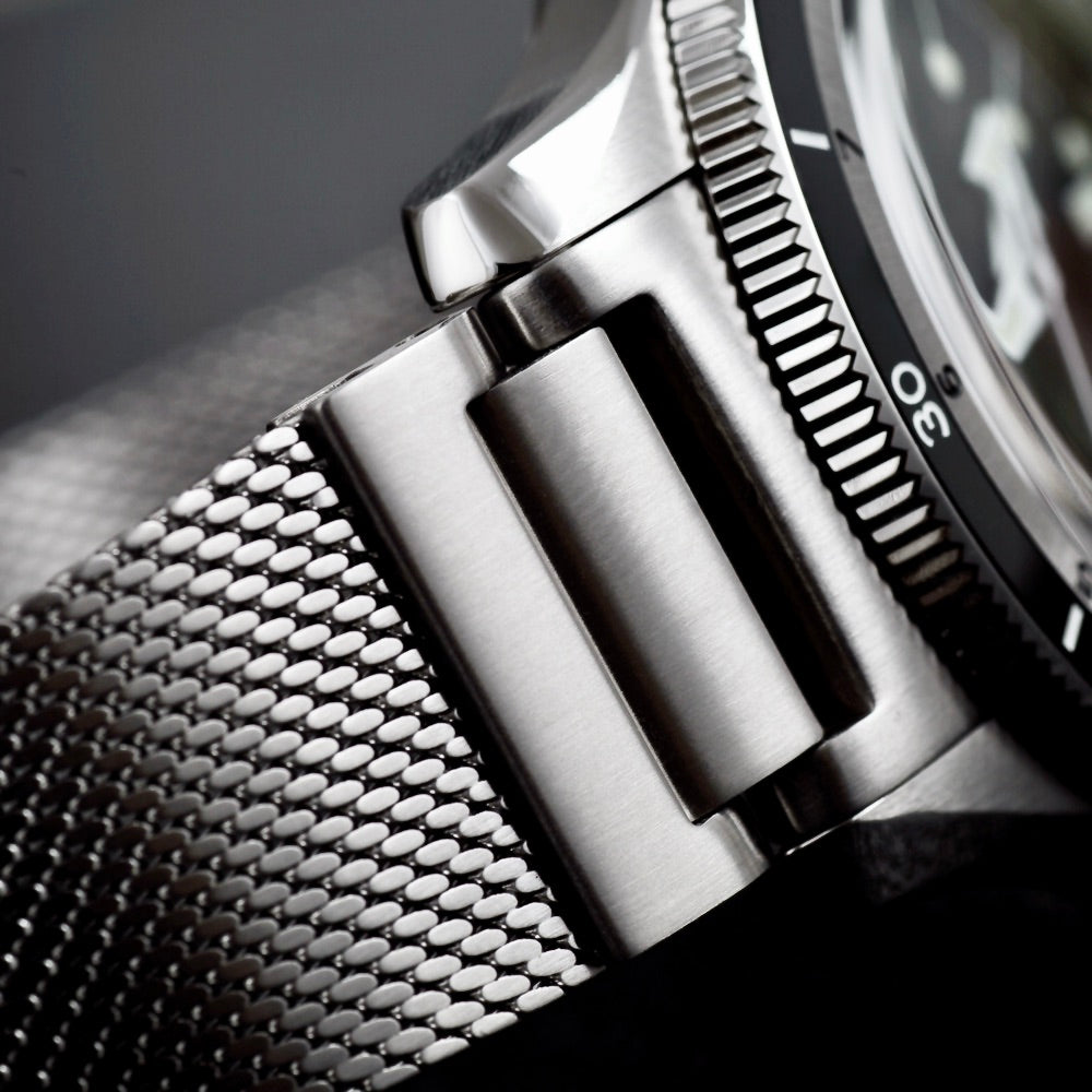 Black IXDAO 5303 V3 Watch - Timeless Design & Precision – Minora